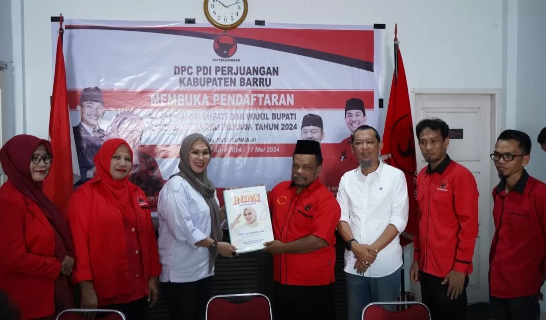 Mantap Maju di Pilkada Barru, Andi Ina Kembalikan Formulir Pendaftaran di PKS, Demokrat dan PDIP