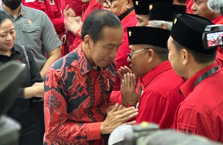 Ketua PDIP Sulbar Ingatkan Pemerintah Secepatnya Selesaikan Status dan Kesejahteraan Tenaga Honorer