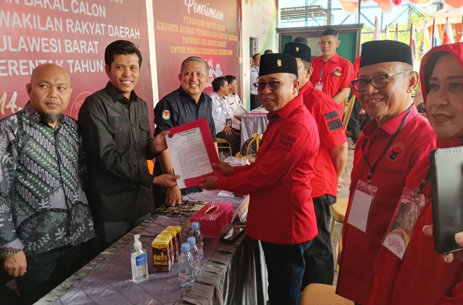 Menuju Pemilu 2024, PDIP Sulbar Tak Cantumkan Nama Arwan Aras