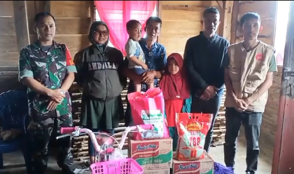 Nuraeni Bocah 9 Tahun di Sinjai Barat, Dapat Bantuan Sepeda Dari Mantan Gubernur Sulsel &#8216;Andalan&