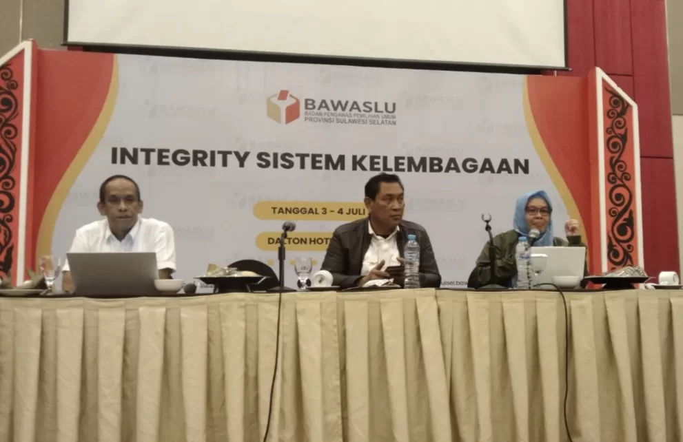 Bawaslu Sulsel Kumpulkan Komisioner &#8211; Kasek Perkuat Koordinasi Pilkada   