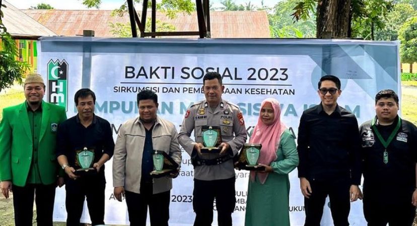 Bupati Bulukumba Sebut Bakti Sosial HMI Kedokteran UMI Sangat Membantu Warga