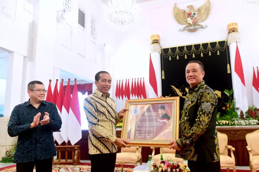 Delegasi PSMTI Temui Presiden Jokowi di Istana Negara