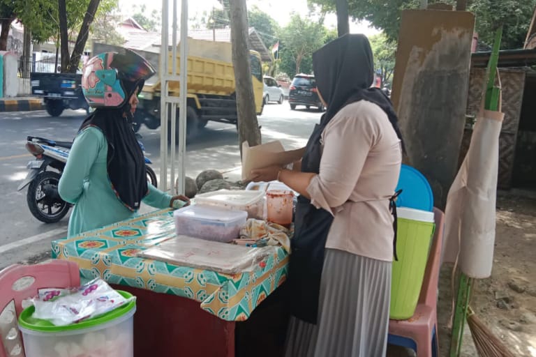 Nasi Kuning Ashqila di Jeneponto Bikin Ketagihan, Habiskan 100 Liter Beras Perhari