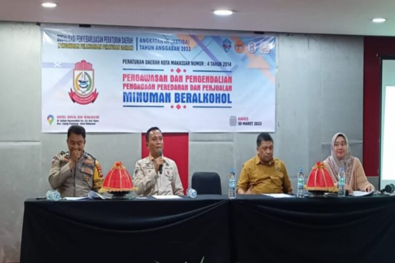 Kasatpol PP Sosialisasi Perda Pengendali dan Penjualan Minol