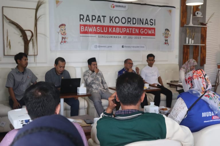 Cegah Sengketa Tahapan Pencalonan Pemilu, Bawaslu Gowa Gelar Rakor Bersama Parpol