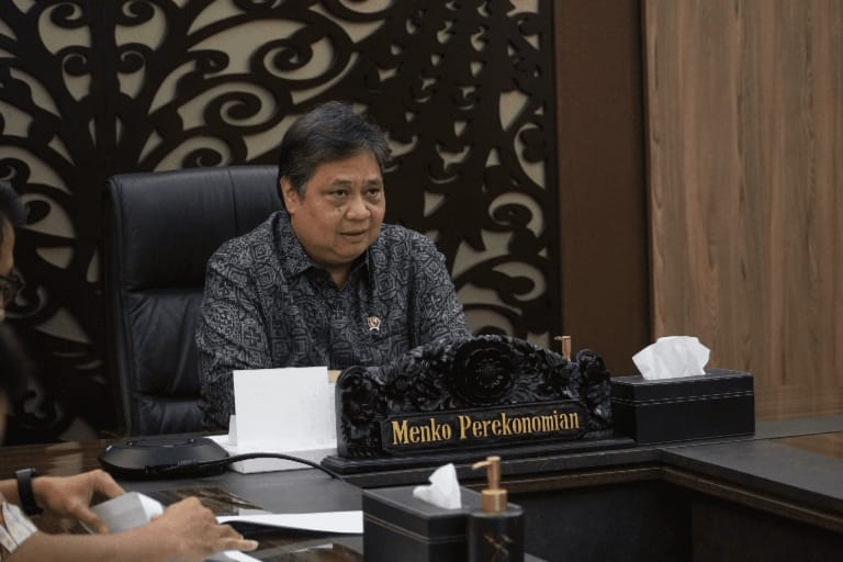 Rugikan Negara Rp 6,4 Triliun, Menko Perekonomian Airlangga Diperiksa Kejagung