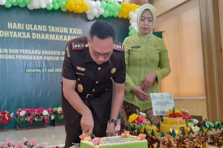 IAD Daerah Sinjai Peringati HUT ke-23, Diwarnai Pemotongan Kue dan Nasi Tumpeng