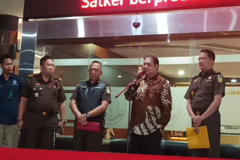 Ancam Tembak Wartawan dan Menyebut Goblok, Kemenko Perekonomian Minta Maaf