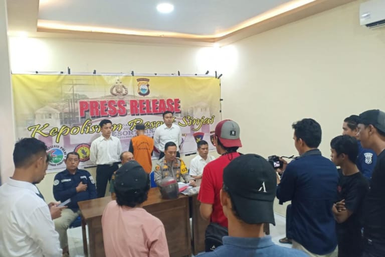 Kasus Kejahatan Warga Sinjai Viral di Medsos, Kapolres Fery Gelar Pres Release