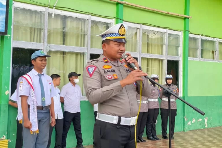 Ops Zebra, Polantas Bone Gelar Police Goes to School Edukasi Pelajar Soal Kamseltibcar Lantas