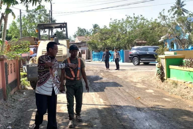 Jalan Rusak di Sejumlah Ruas, Pemkab Takalar Janji Akan Perbaiki