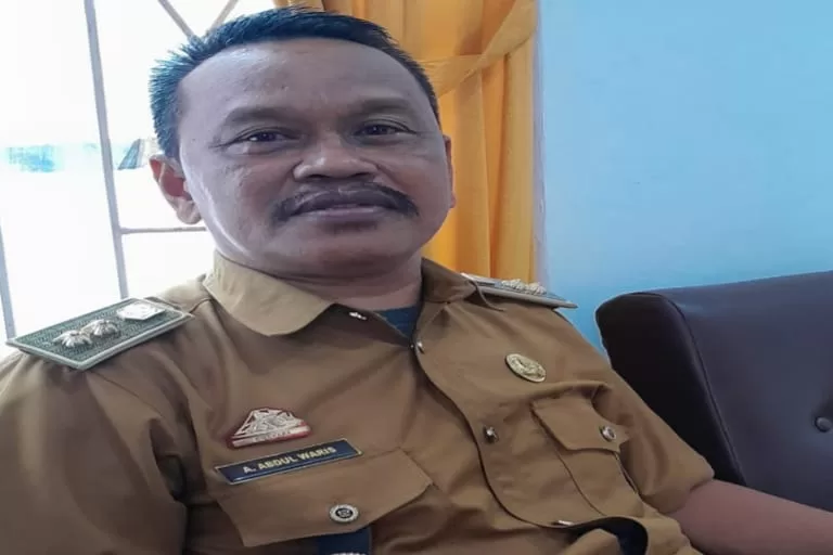 193 KK Kelurahan Bongki Sinjai Utara Terima Bantuan Sosial Cadangan Pangan