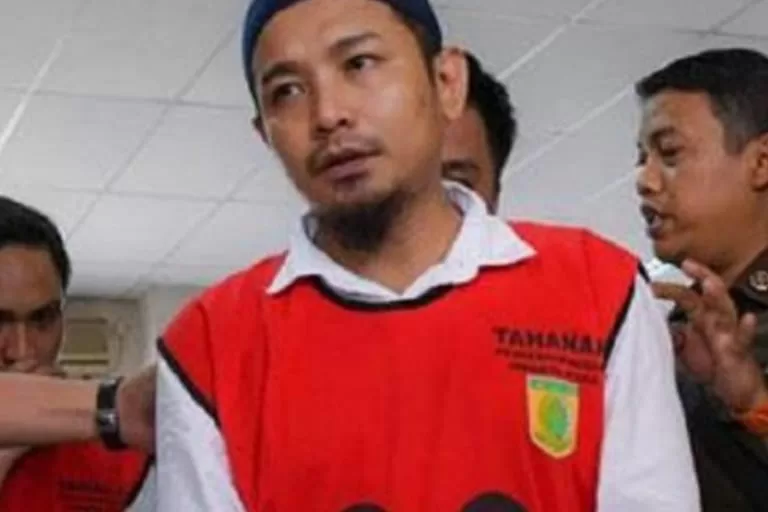 Zul Zivilia Edarkan 30 Kg Sabu dan 23 Ribu Butir Ekstasi dari Fredy Pratama