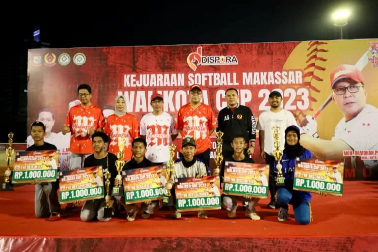 Kejuaraan Softball Makassar Wali Kota Cup 2023 Tingkat U-18, Laston Dinas PU Kunci Gelar Juara