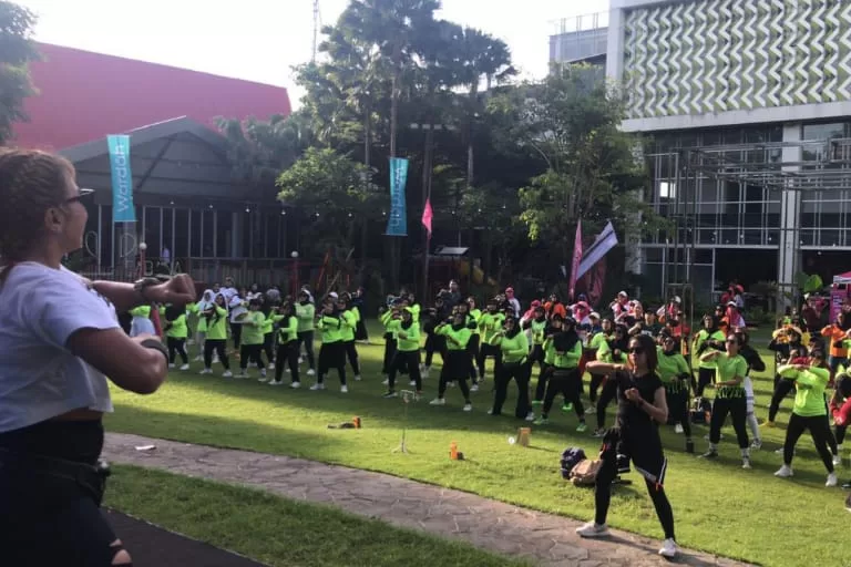 Maxone Hotel Makassar Gelar Zumba Berhadiah