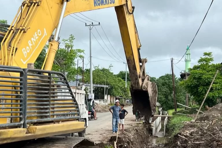 Proyek Pembangunan Drainase Kacci-kacci Diduga Sarat Konspirasi