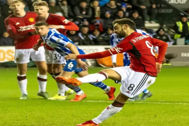 Kalahkan Wigan Athletic 2-0, Manchester United Lolos Putaran Keempat Piala FA