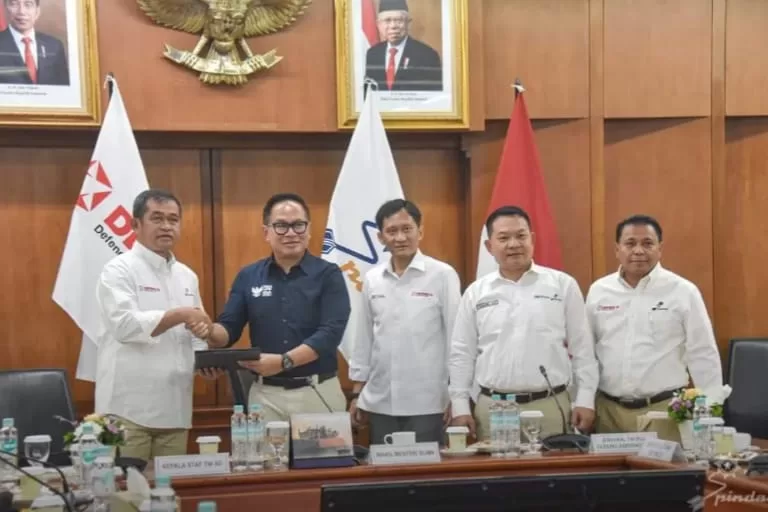 Menantu Luhut Jabat Komisaris Utama PT Pindad Gantikan Jenderal Dudung