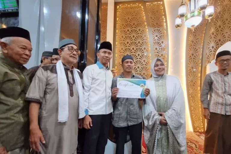 Pengurus Masjid Babussa&#8217;adah Undi Hadiah Umrah 14 Ramadan, Satu &#8216;Pabentor&#8217; Menan