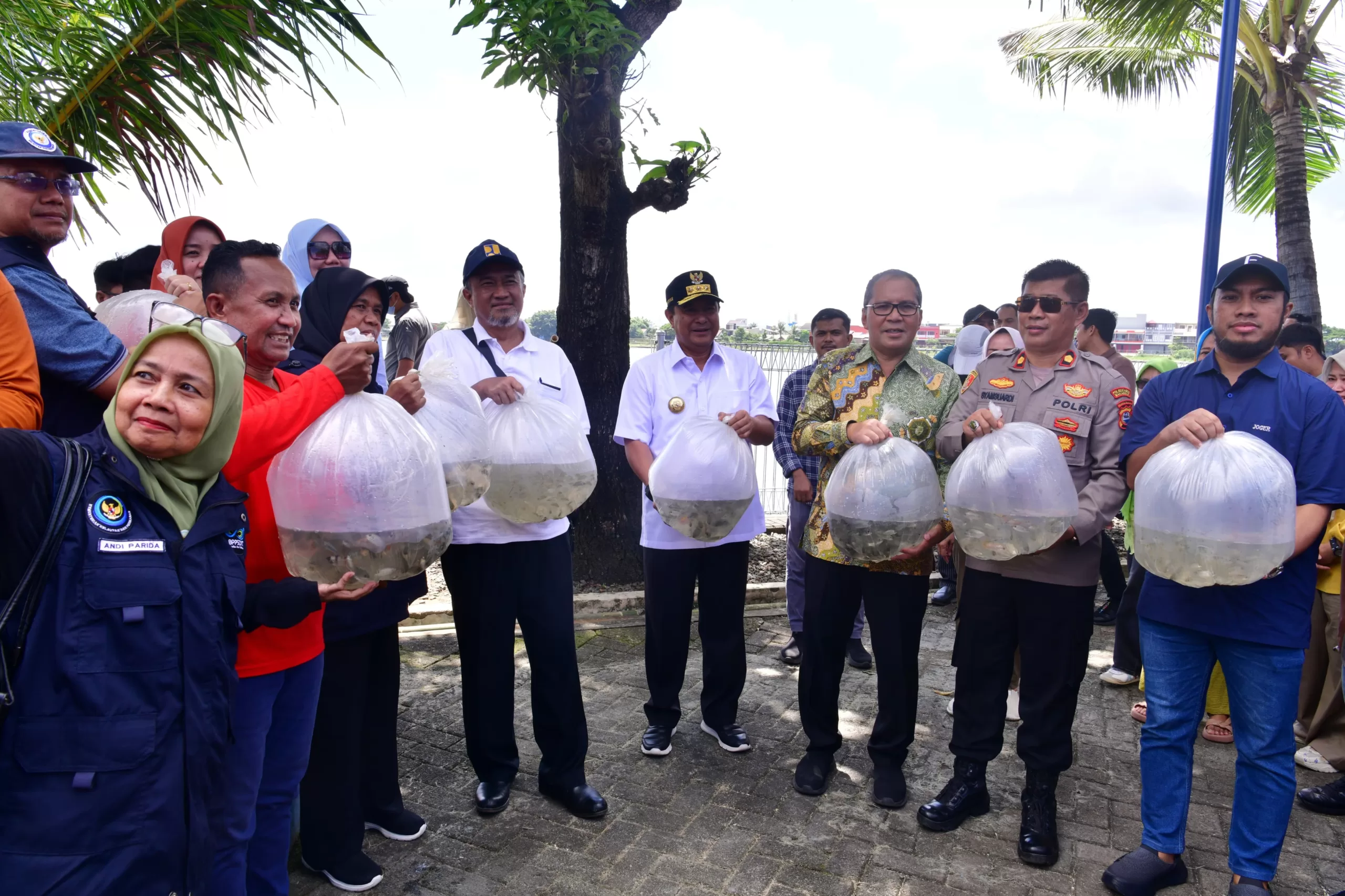 Danny Pomanto Apresiasi Program Gerakan Tebar Benih Ikan Pj Gubernur