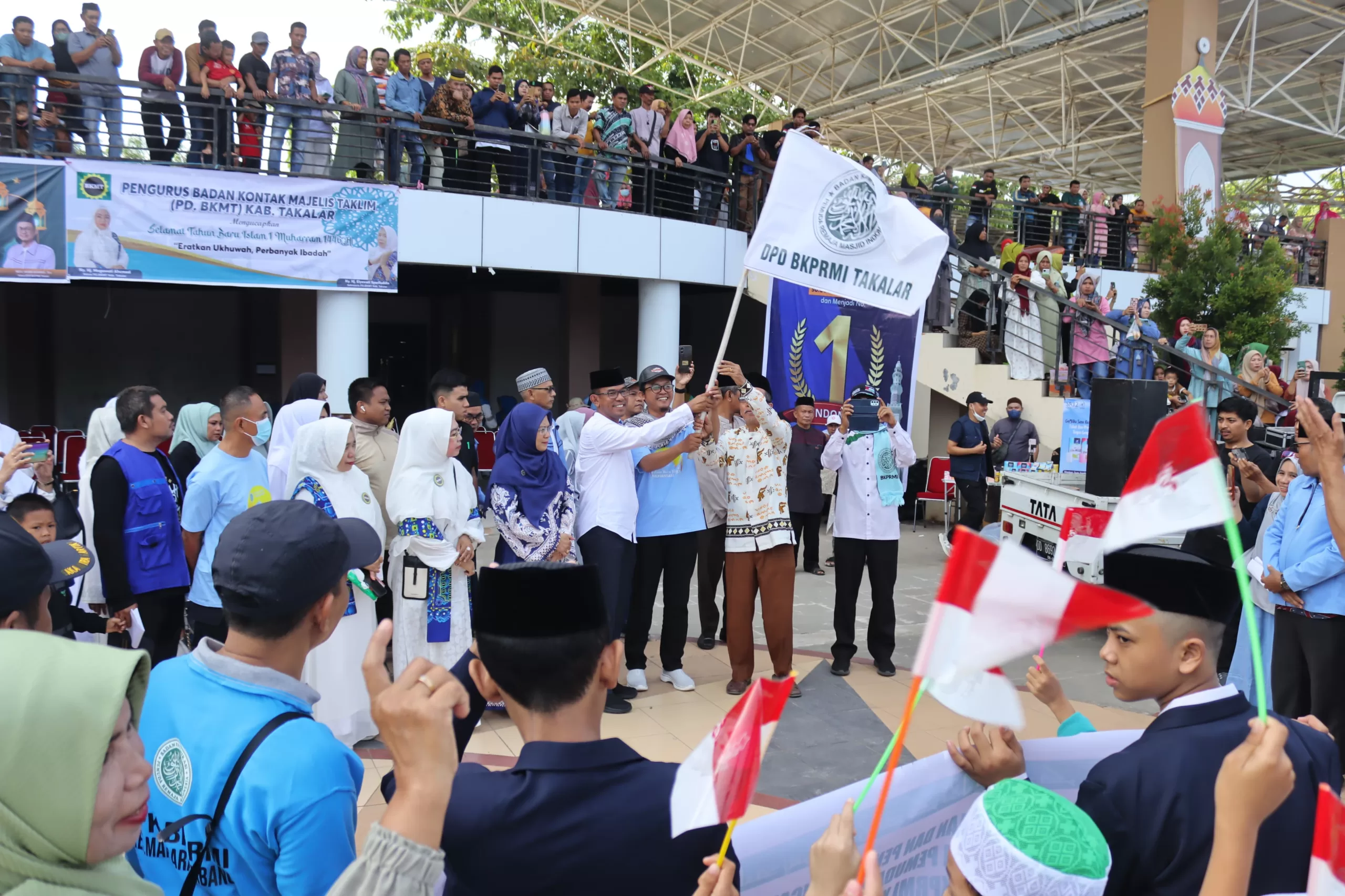 Peringati 1 Muharram, Pj Bupati Takalar Lepas Peserta Karnaval