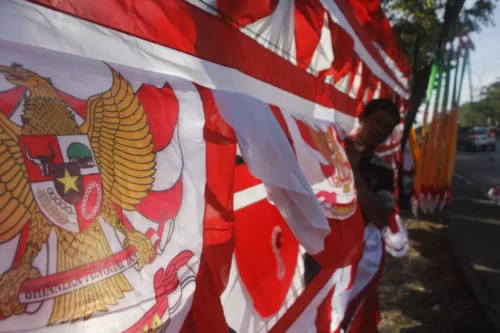 Jelang HUT RI, Kesbangpol Makassar Bakal Bagikan Bendera Merah Putih ke Masyarakat