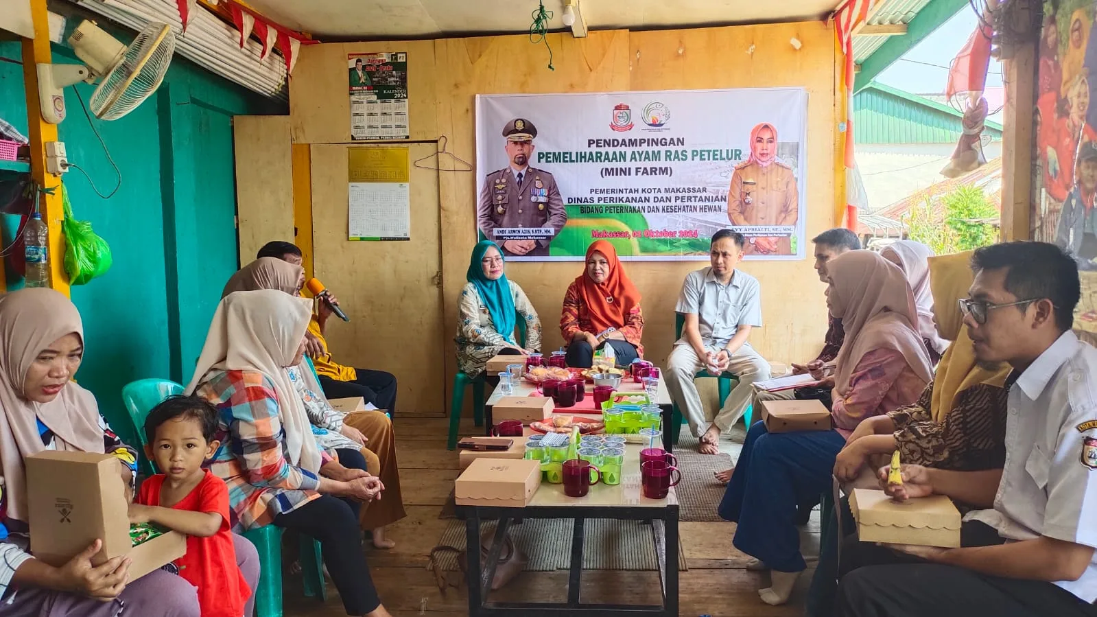 DP2 Beri Pendampingan Pemeliharaan Ayam Petelur di Longwis