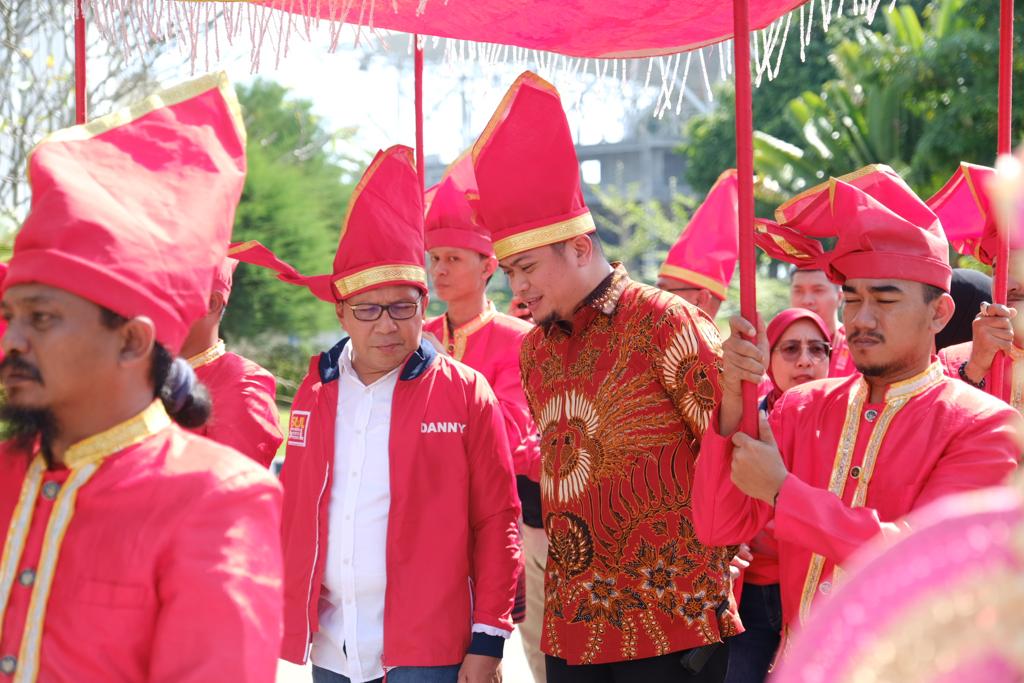 Kolaborasi Bangun Daerah, Adnan Ajak IKA Unhas Gowa Bikin Gagasan