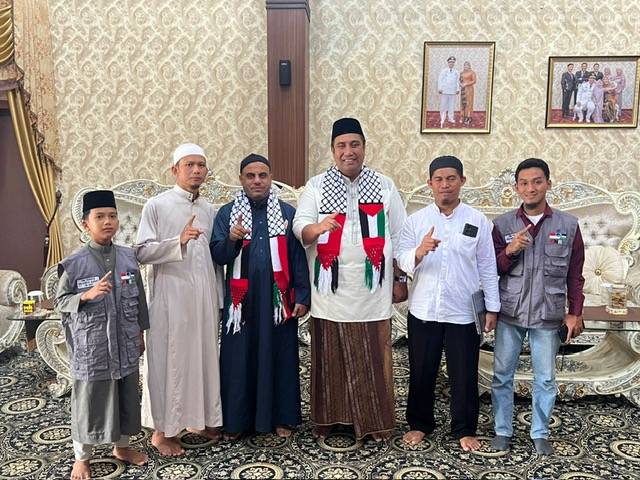 Syeikh Omar Ahmad Mohammad Abu Kudeir Berkujung ke Maros dalam Rangka Safari Ramadan, Chaidir: Kami Komitmen T