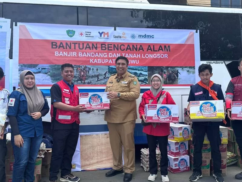 Chaidir Syam Lepas Pengiriman Bantuan Bencana Banjir yang Terjadi di Sejumlah Daerah